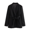 Costume ajusté 2 pièces - élégance raffinée pour les femmes sophistiquées