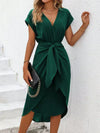 Robe midi décontractée pour femme avec taille à nouer - élégante en vert stylé pour les occasions spéciales