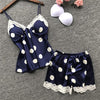 Ensemble de pyjamas en satin doux à pois - set de nuit stylé pour des soirées cosy