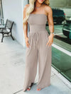 Jumpsuit femme tendance sans bretelles pour sorties décontractées - une tenue tout-en-un agréable, pour les journées ensoleillées