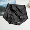 Culottes en satin doux pour femmes - lingerie élégante et design sans couture
