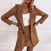 Ensemble tailleur 2 pièces - blazer et jupe élégants pour femmes