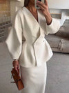 Ensemble tailleur 2 pièces - élégant blazer v-neck et jupe coordonnée