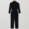 Jumpsuit féminin élégant à jambes larges noir - design ceinturé à double boutonnage pour les dames sophistiquées