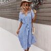 Robe chemise bleue pour femme avec motif floral - robe d'été chic à manches courtes