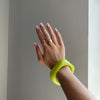 Bracelet léger vert menthe pour femmes - accessoire contemporain pour toutes occasions