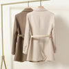 Blazer cintré pour femmes - veste élégante pour un look sophistiqué
