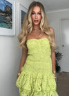 Robe décontractée pour femmes, robe mini smockée verte - tenue d'été pour les sorties