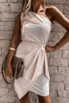 Robe de cocktail femme à épaule unique - tenue de soirée élégante