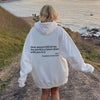 Hoodie oversize femme avec citation inspirante - le style décontracté pour vos journées relax