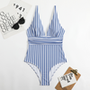 Maillot de bain une pièce élégant pour femmes - design rayé chic pour la plage et la piscine
