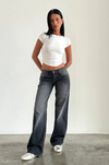 Jeans femme taille basse à coupe droite - denim décontracté pour les jours de détente