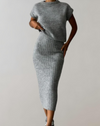 Ensemble coordonné femme en maille côtelée - look décontracté et élégant pour toutes les occasions