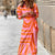 Robe femme - élégante robe portefeuille avec un motif à rayures audacieuses