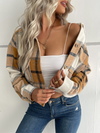 Chemise-vestes à carreaux pour femmes - un outerwear cropped tendance
