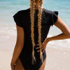 Maillot de bain noir - costume de bain à manches courtes avec volants pour femmes