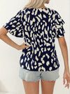 Blouse décontractée pour femmes en imprimé animal beige - tops estivaux chic pour le quotidien