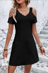 Robe décontractée femme élégante style épaules nues - design en broderie légère en coton pour l'été