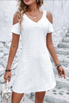 Robe décontractée femme élégante style épaules nues - design en broderie légère en coton pour l'été