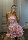 Robe d'été casual pour femme - robe mini à volants floraux en rose pour vos sorties estivales - design élégant et polyvalent