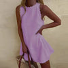 Robe mini casual pour femmes - élégante avec ourlet festonné, légère et sans manches pour l'été