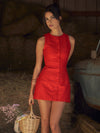 Robe mini décontractée pour femmes - design sans manches et à boutons pour des sorties relaxantes