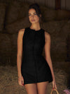 Robe mini décontractée pour femmes - design sans manches et à boutons pour des sorties relaxantes