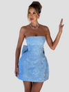 Robe de cocktail pour femmes avec nœud - mini robe chic pour l'été