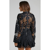 Robe mini en dentelle pour femmes - style élégant à manches longues pour événements spéciaux