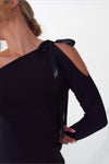 Robe décontractée à épaules nues - élégante robe noire pour occasions stylées