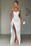 Robes de soirée pour femme - élégante robe en satin noire avec fente séduisante
