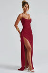 Robes de soirée pour femme - élégante robe en satin noire avec fente séduisante