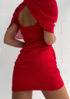 Robe de soirée femme - robe cocktail rouge chic et froncée pour vos événements - design élégant à manches courtes