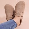 Clogs en daim pour femmes – chaussures légères et décontractées pour vos sorties quotidiennes