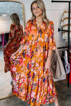 Robe maxi plissée imprimée abstraite - orange vibrant