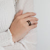 Bague élégante en or rose - bandeau texturé délicat