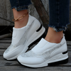 Baskets à enfiler - chaussures tendance pour femmes avec embellissements