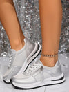 Baskets argentées pour femmes - sneakers tendance et cosy avec détail zippé