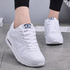 Baskets en simili cuir chic et tendance