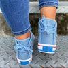 Baskets montantes en denim bleu - chaussures tendance pour femmes