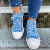 Baskets montantes en denim bleu - chaussures tendance pour femmes