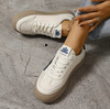 Baskets pour femmes - chaussures orthopédiques tendance pour la détente