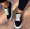 Baskets sportives noires pour femmes - chaussures lacées