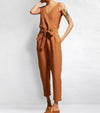 Combinaison femme - design enveloppant élégant pour un style chic au quotidien