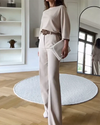 Pantalons en lin beige ample pour femmes - un style polyvalent et chic