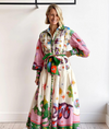 Robe midi imprimée multicolore - une élégance décontractée pour les femmes