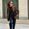 Blazer en daim marron - vêtement élégant pour un style polyvalent