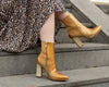 Bottines à talons hauts - élégantes bottines en daim imprimées serpent dorées pour femmes