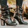 Bottines pour femmes - détails en cuir avec boucle