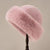 Chapeau en fausse fourrure - accessoire élégant pour l'hiver